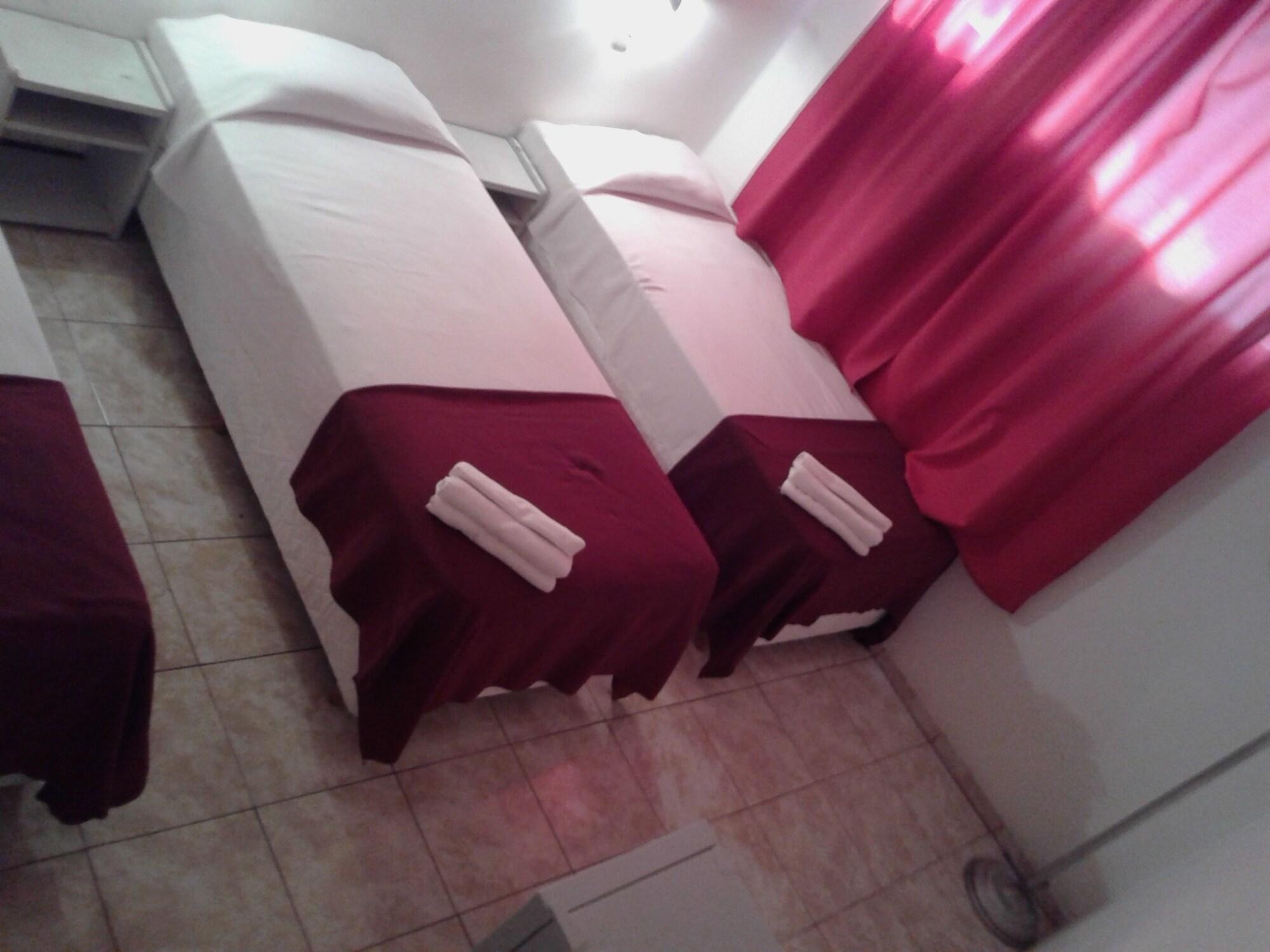 Nuevo Hotel Misiones ปูแอร์โตอีกวาซู ภายนอก รูปภาพ