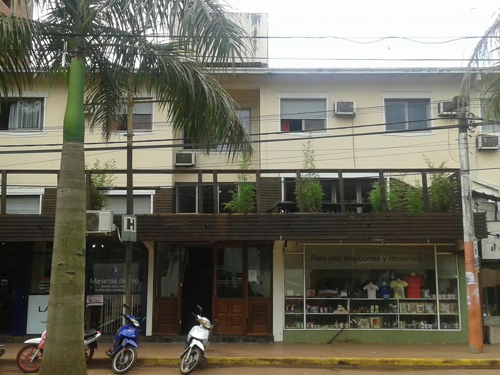 Nuevo Hotel Misiones ปูแอร์โตอีกวาซู ภายนอก รูปภาพ