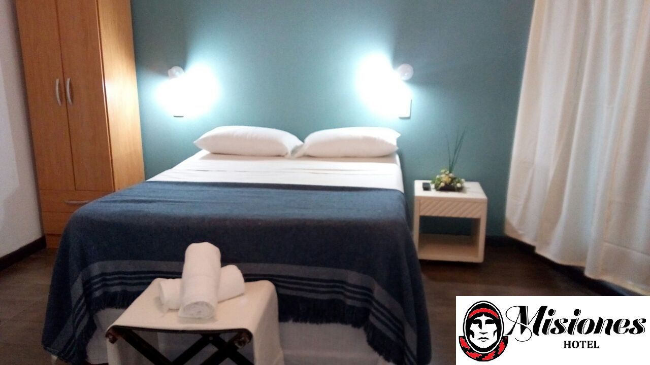 Nuevo Hotel Misiones ปูแอร์โตอีกวาซู ภายนอก รูปภาพ