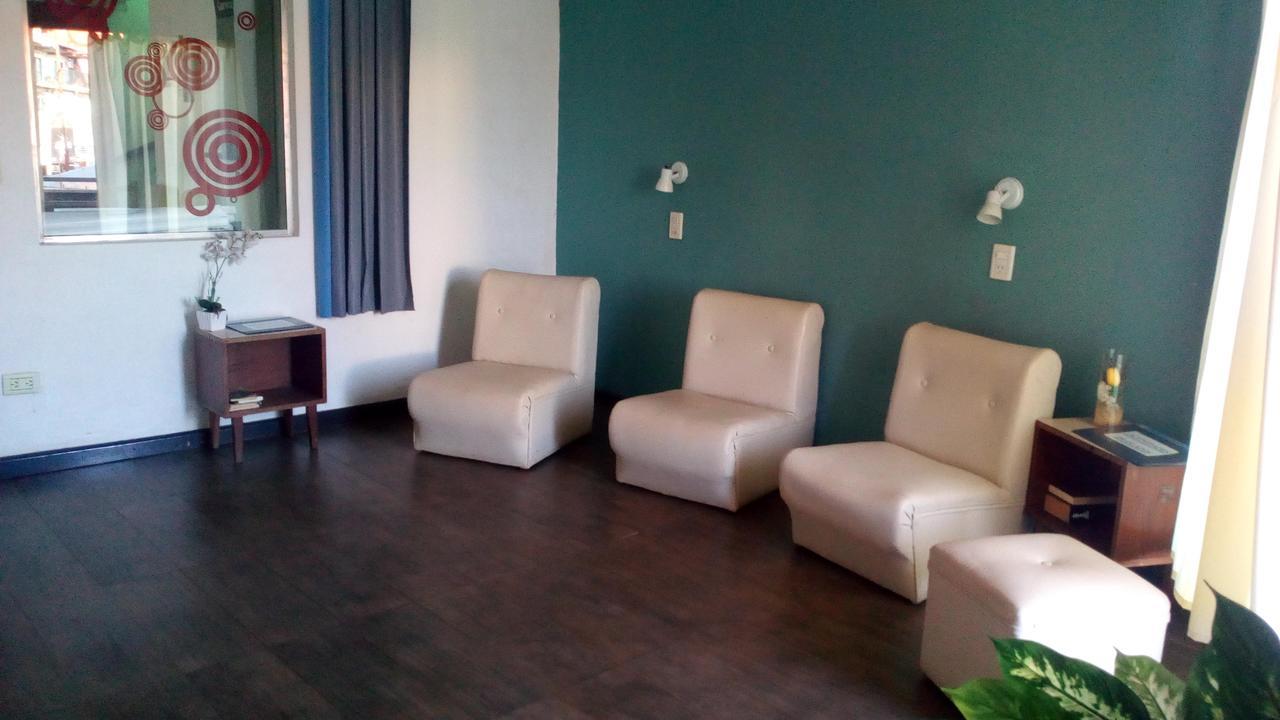 Nuevo Hotel Misiones ปูแอร์โตอีกวาซู ภายนอก รูปภาพ
