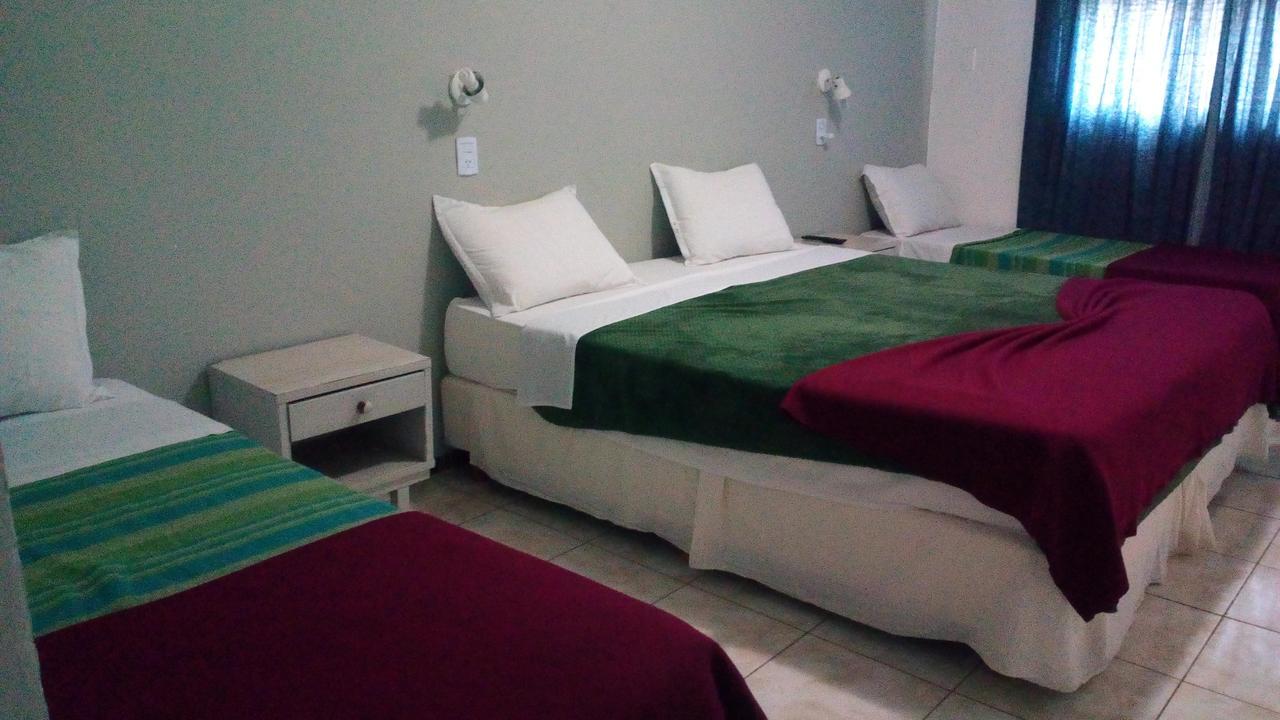 Nuevo Hotel Misiones ปูแอร์โตอีกวาซู ภายนอก รูปภาพ